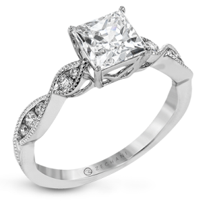 Princess cut engagement ring